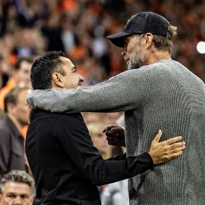 Jürgen Klopp y Xavi Hernández en el partido entre Alemania y Países Bajos