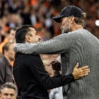 Jürgen Klopp y Xavi Hernández en el partido entre Alemania y Países Bajos