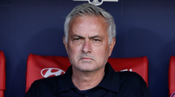 José Mourinho en el banco del Real Madrid