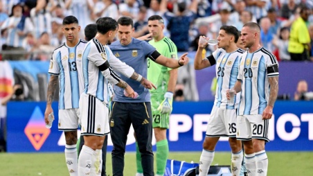 Scaloni Paredes