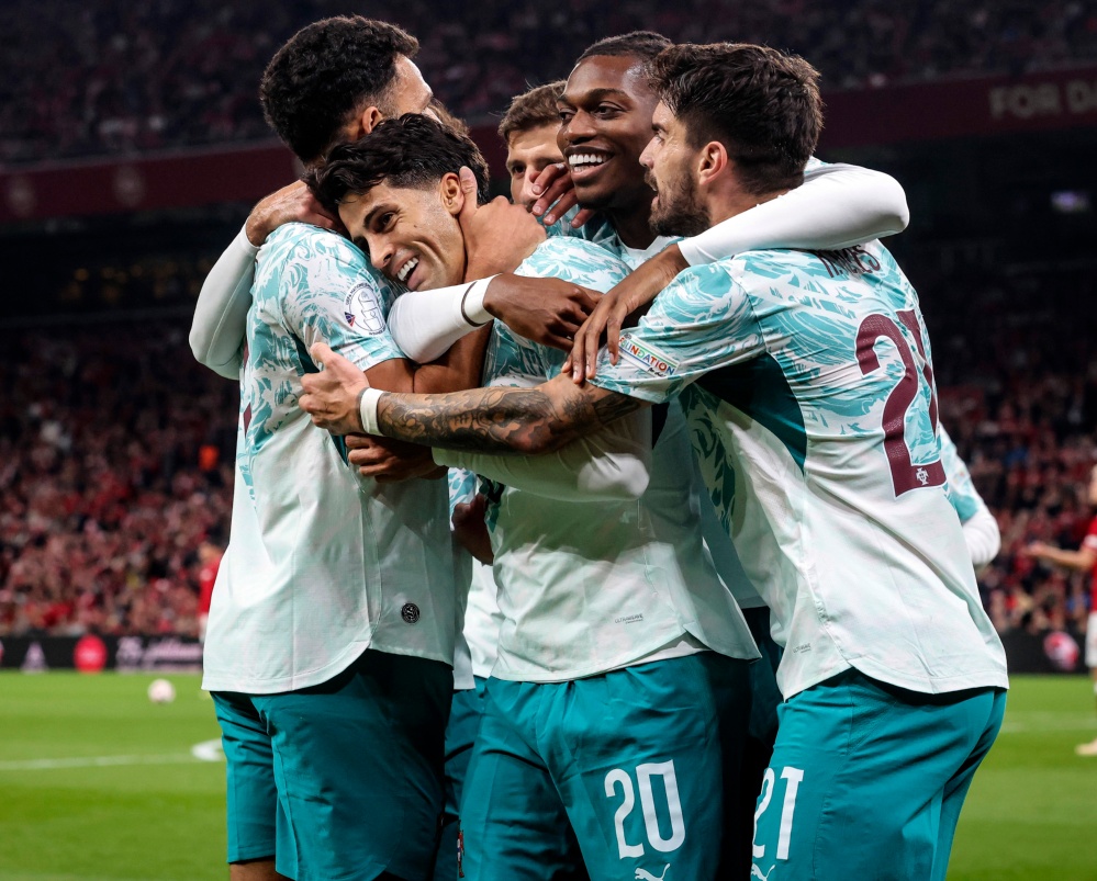 Portugal celebración ante Dinarmaca