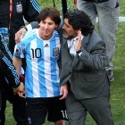 Messi y Maradona en el Mundial 2010