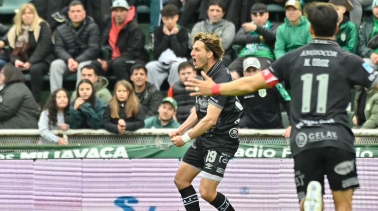 Banfield vs Argentinos
Foto: FOTOBAIRES
Fecha 13 Torneo Clausura Liga Profesional.