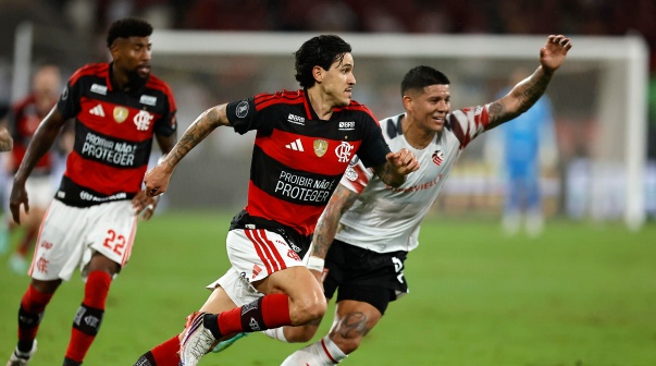 Marcos Rojo, emocionado por la clasificación de Estudiantes a la final