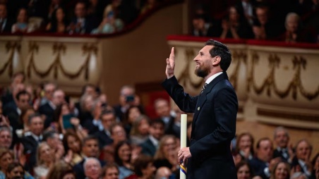 El sorpresivo premio que recibió Lionel Messi en España