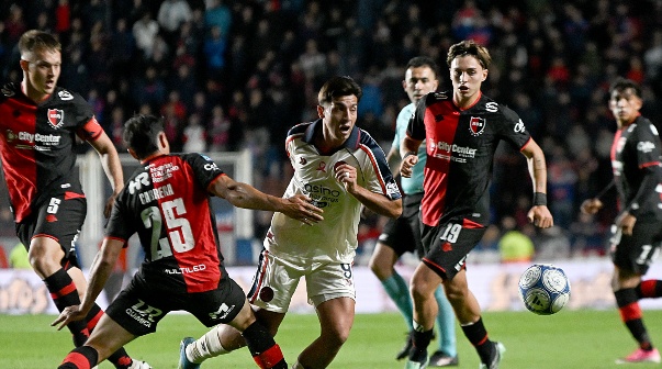 San Lorenzo vs Newells
Foto: FOTOBAIRES
Fecha 14 Torneo Clausura Liga Profesional.