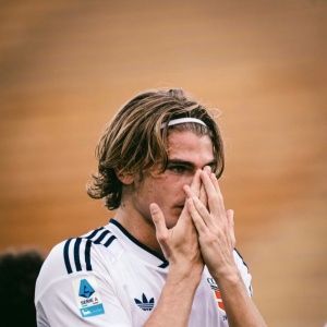 Nico Paz en Como vs Fiorentina