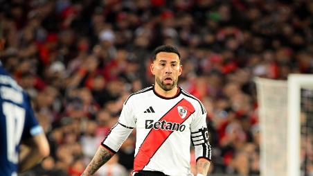 Nicolás Otamendi en River vs Racing Fecha 14 Torneo Clausura 2026