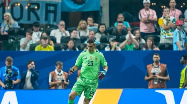 Dibu Martínez en Argentina vs Egipto Mundial 2026