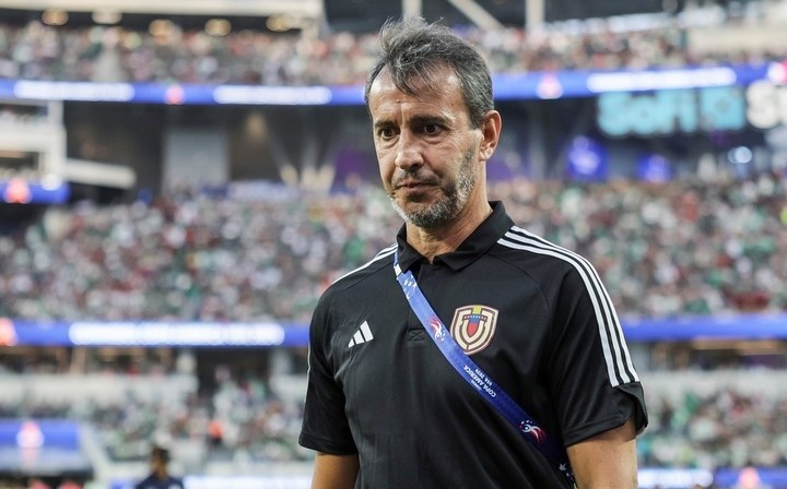 Bocha Batista dijo su favorito del Torneo Apertura 2025 y descartó a Boca y River Bocha Batista dijo su favorito del Torneo Apertura 2025 y descartó a Boca y River